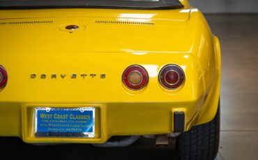Chevrolet-Corvette-L48-1975-2-Door-Convertible-19