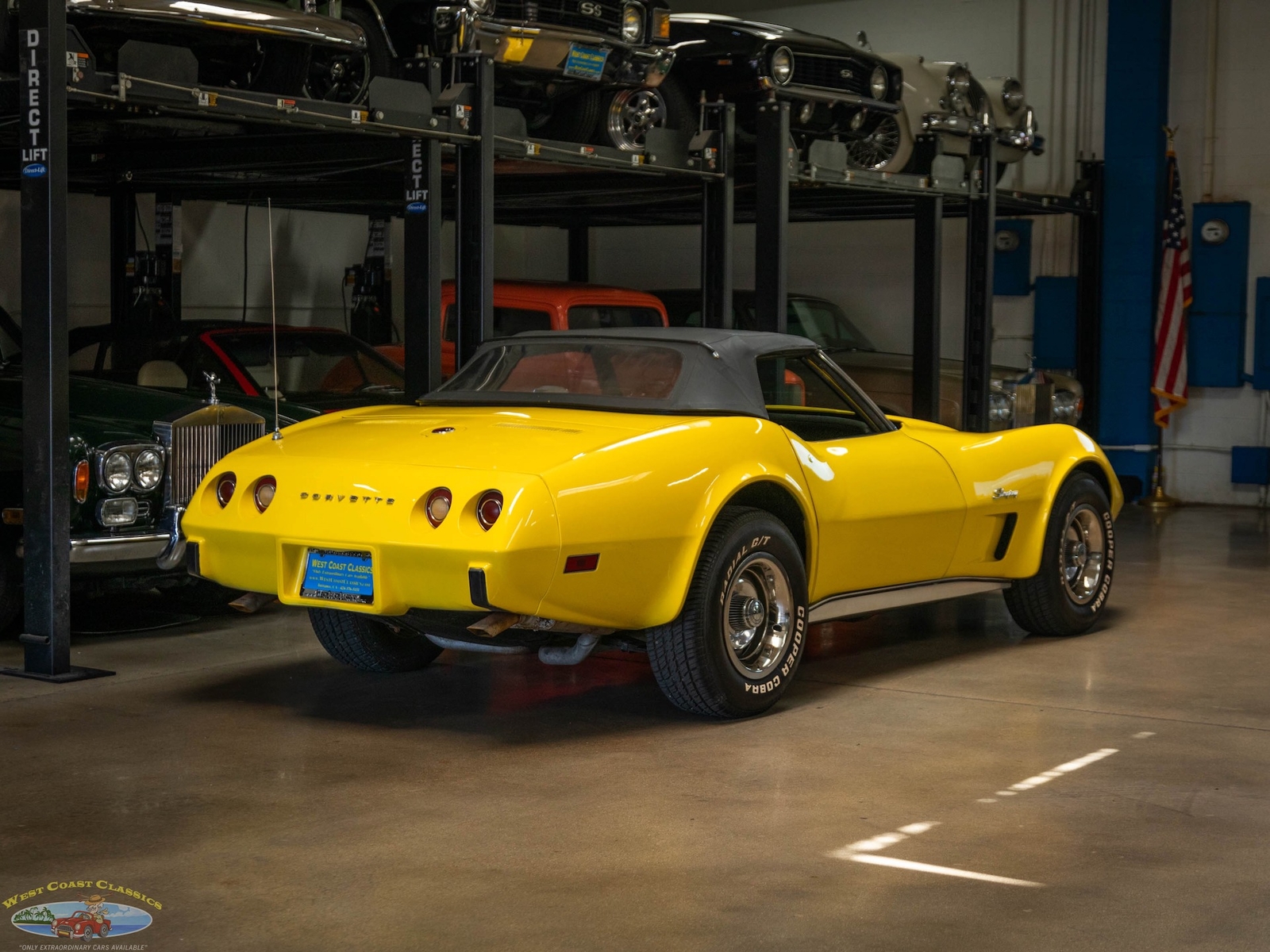 Chevrolet-Corvette-L48-1975-2-Door-Convertible-23