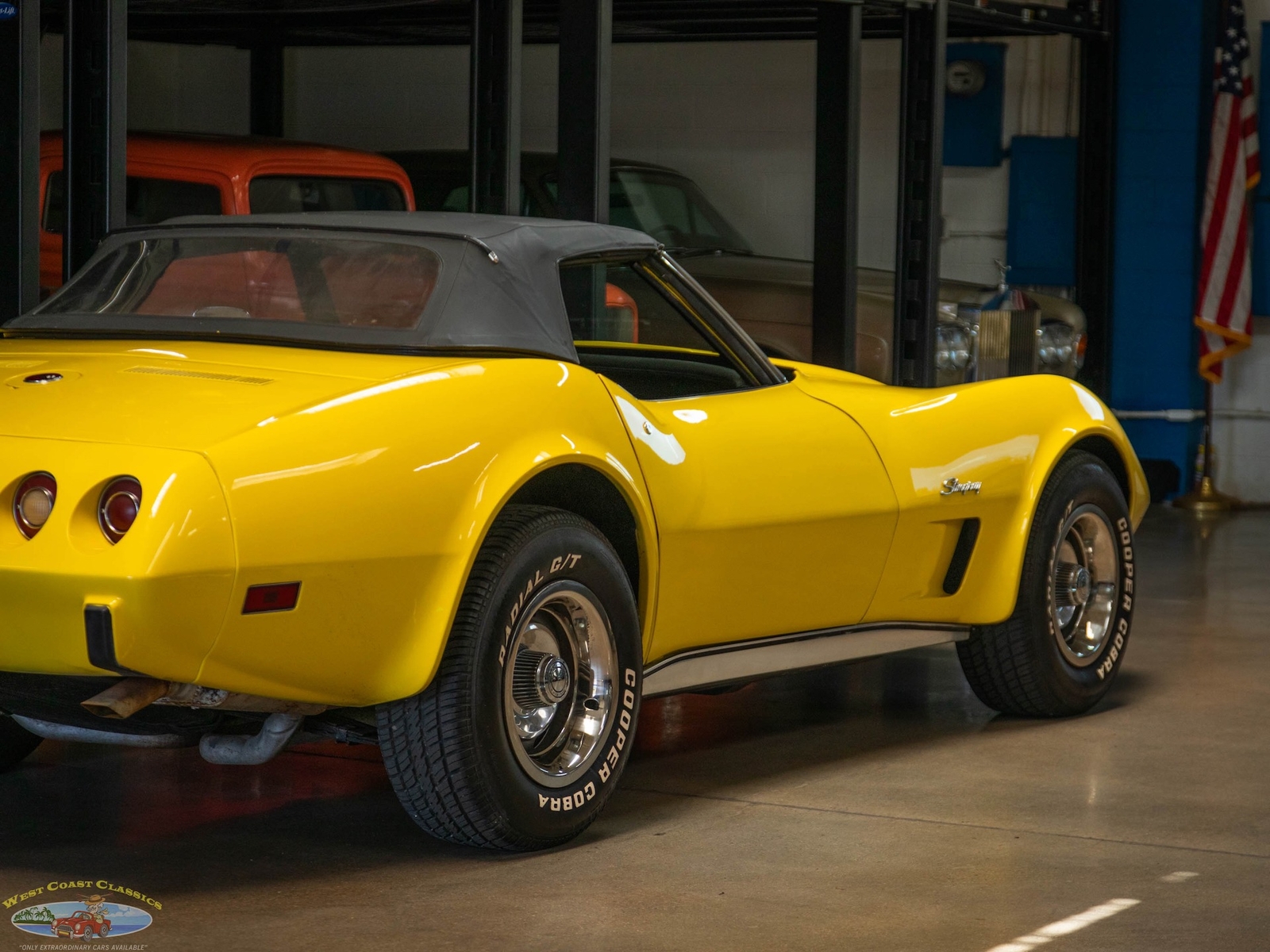 Chevrolet-Corvette-L48-1975-2-Door-Convertible-25
