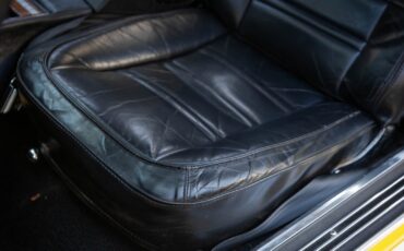 Chevrolet-Corvette-L48-1975-2-Door-Convertible-28