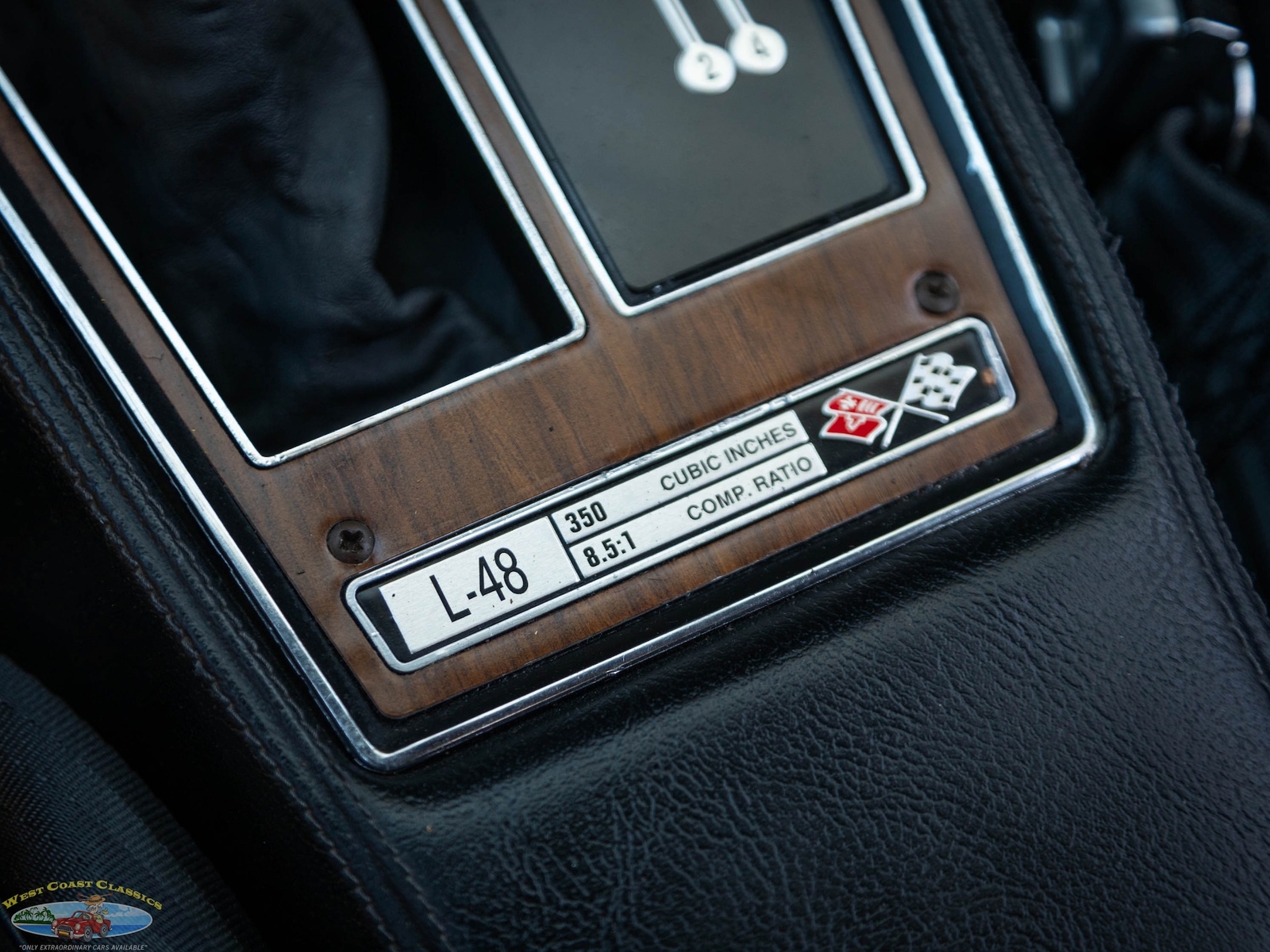 Chevrolet-Corvette-L48-1975-2-Door-Convertible-37