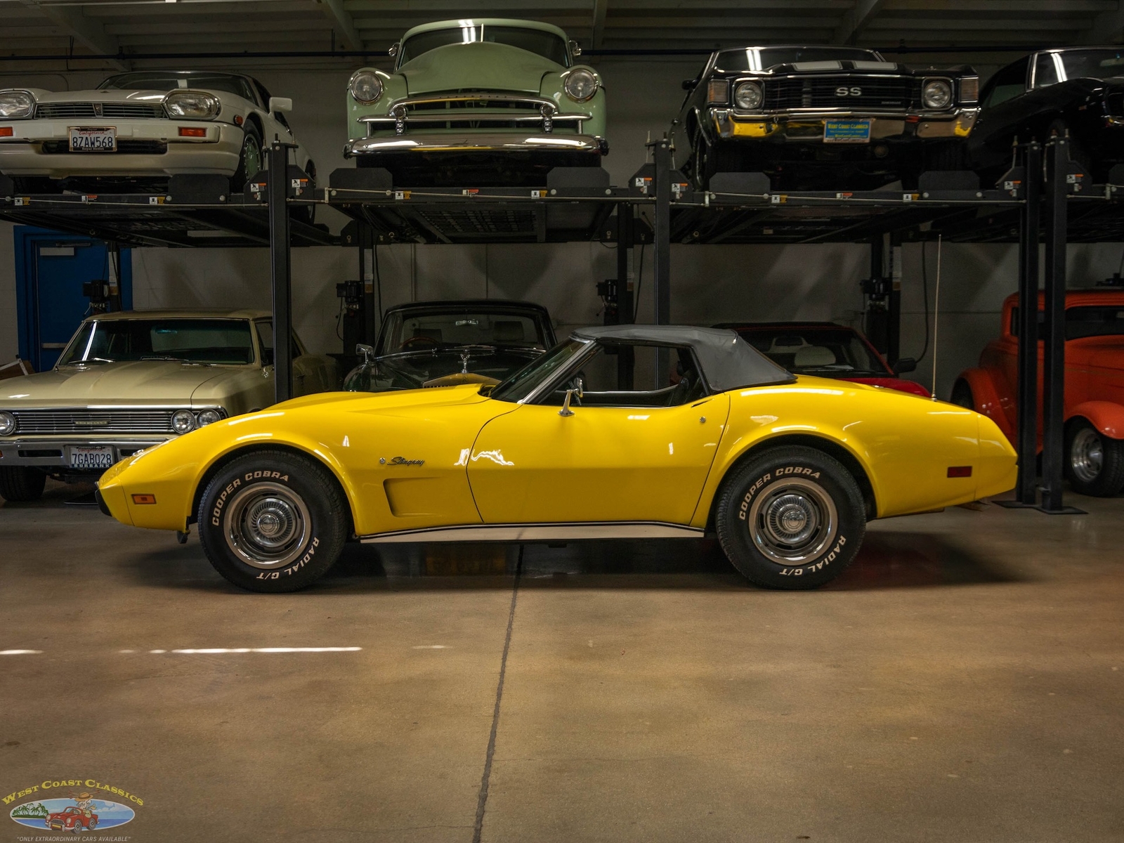 Chevrolet-Corvette-L48-1975-2-Door-Convertible-5