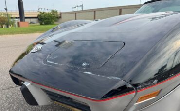 Chevrolet-Corvette-Pace-Car-1978-Coupe-16