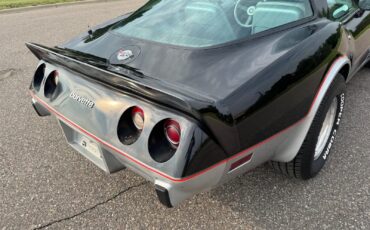 Chevrolet-Corvette-Pace-Car-1978-Coupe-26