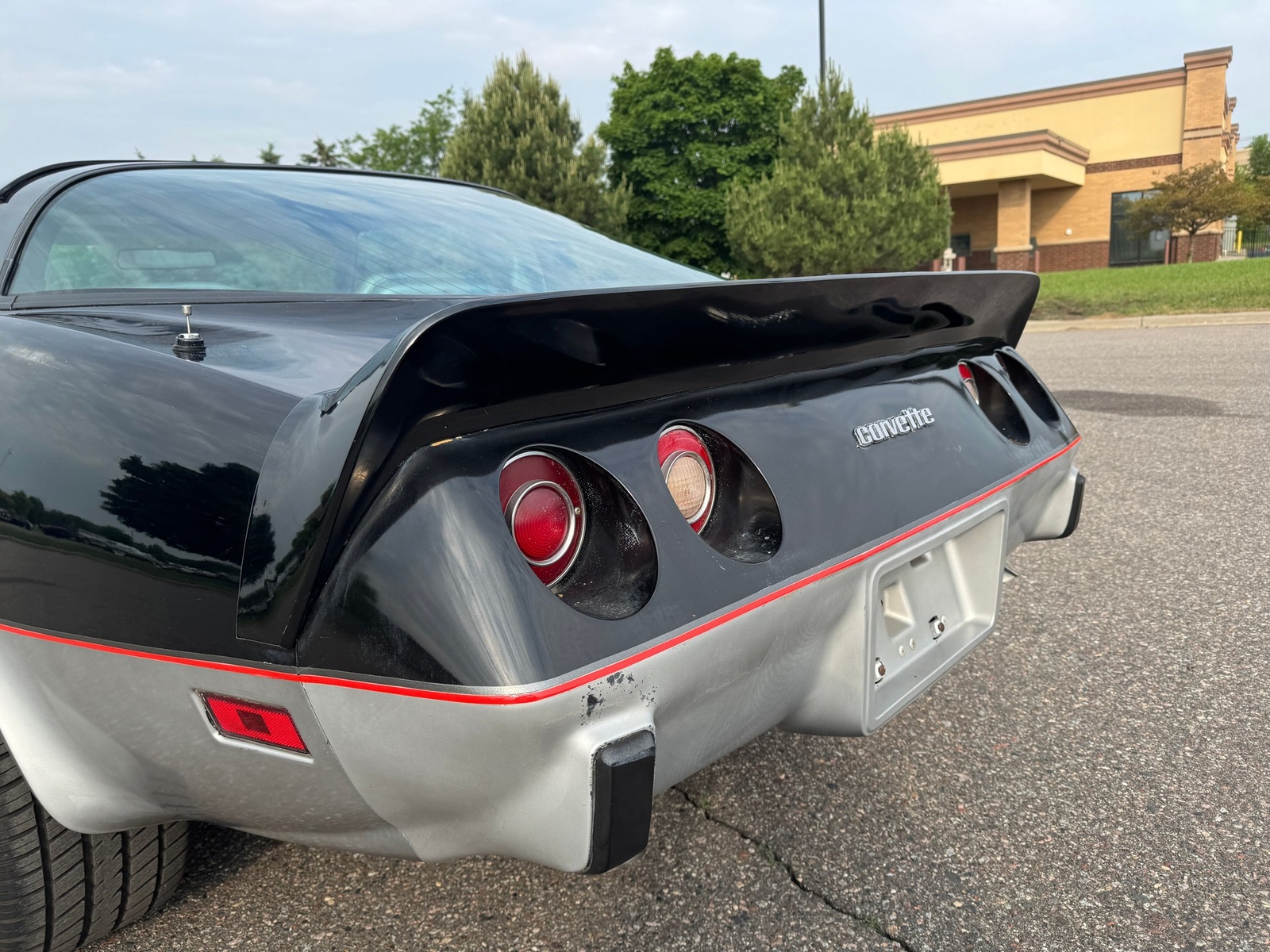 Chevrolet-Corvette-Pace-Car-1978-Coupe-28