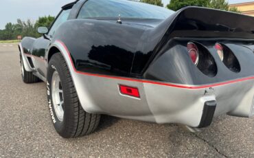 Chevrolet-Corvette-Pace-Car-1978-Coupe-29