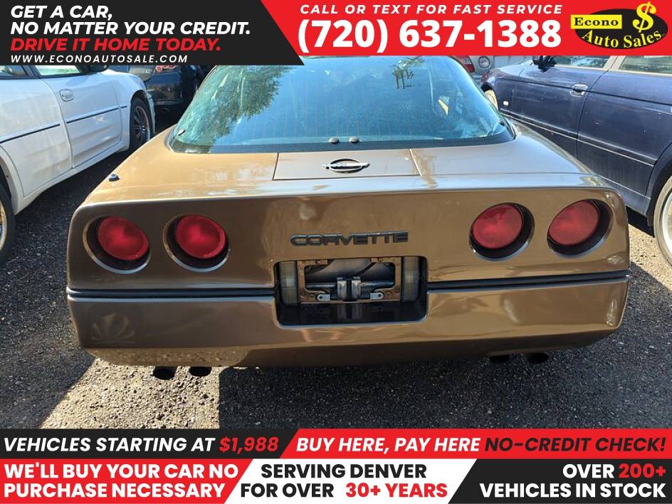 Chevrolet-Corvette-base-1987-3