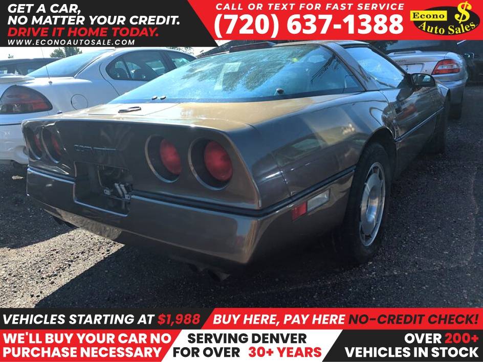 Chevrolet-Corvette-base-1987-4