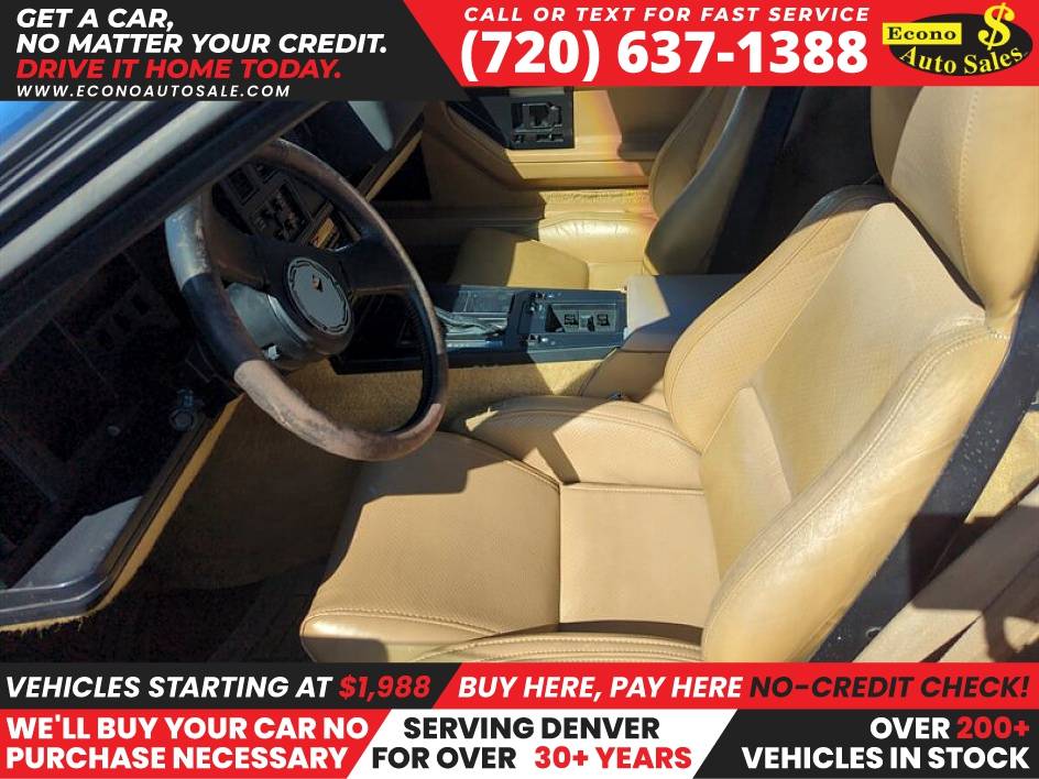 Chevrolet-Corvette-base-1987-9