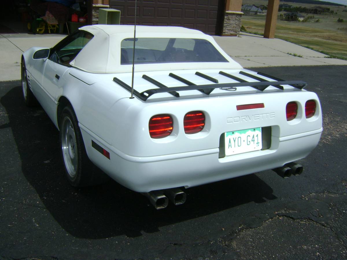 Chevrolet-Corvette-c4-convertible-1992-white-3