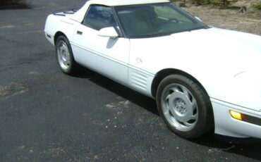 Chevrolet-Corvette-c4-convertible-1992-white-5