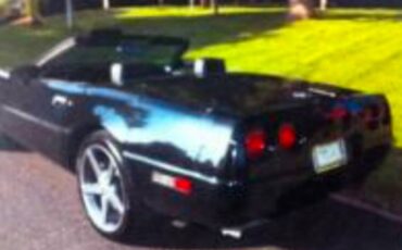 Chevrolet-Corvette-convertable-1992-black-1