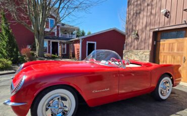 Chevrolet-Corvette-convertible-1953-red-2
