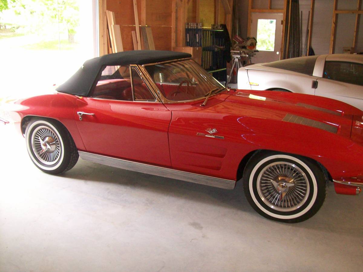 Chevrolet-Corvette-convertible-1963-red-2