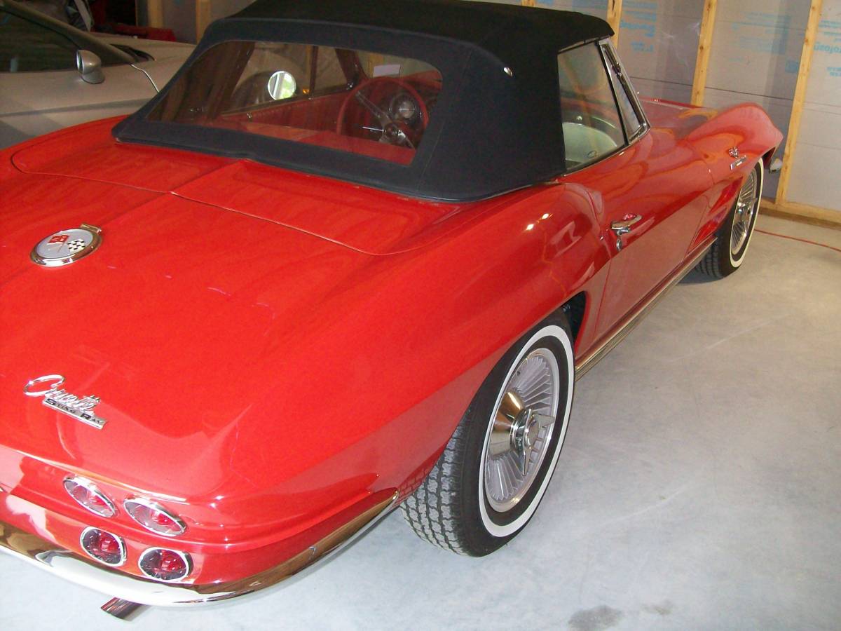 Chevrolet-Corvette-convertible-1963-red-3