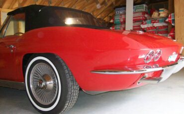 Chevrolet-Corvette-convertible-1963-red-7
