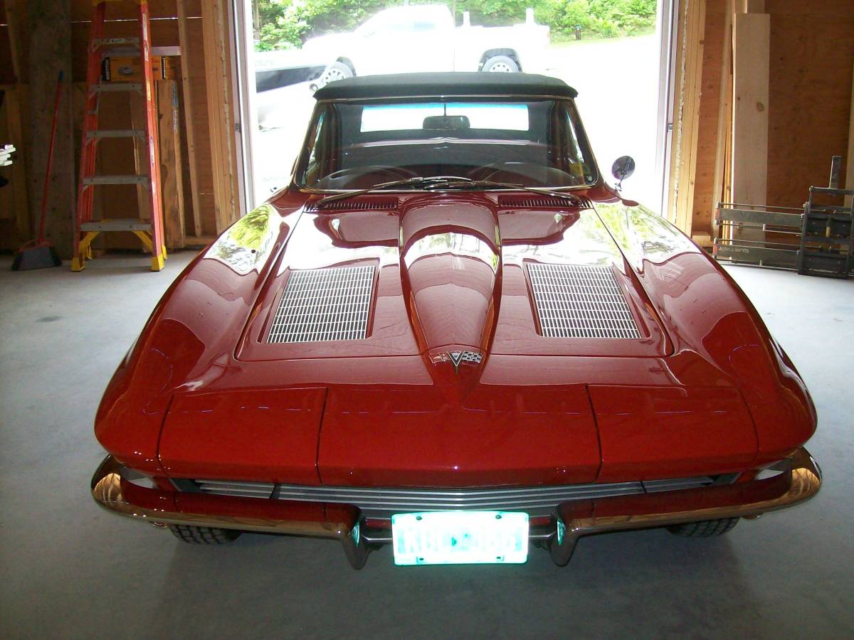 Chevrolet-Corvette-convertible-1963-red
