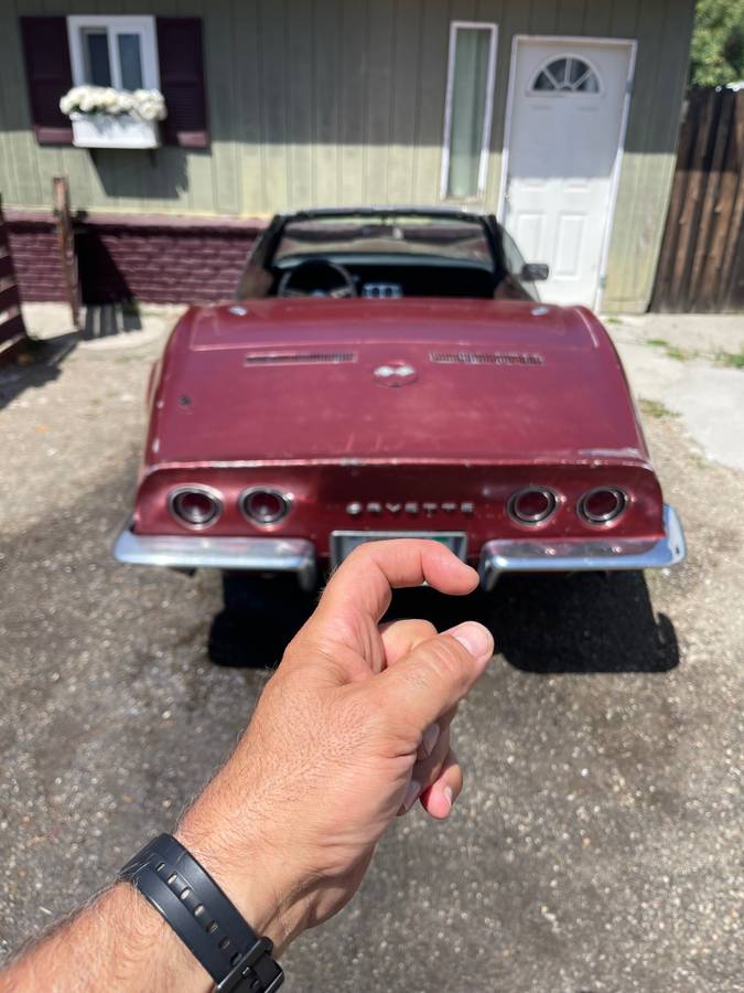 Chevrolet-Corvette-convertible-1968-red-3