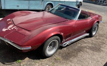 Chevrolet-Corvette-convertible-1968-red