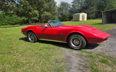 Chevrolet Corvette convertible  1973 red