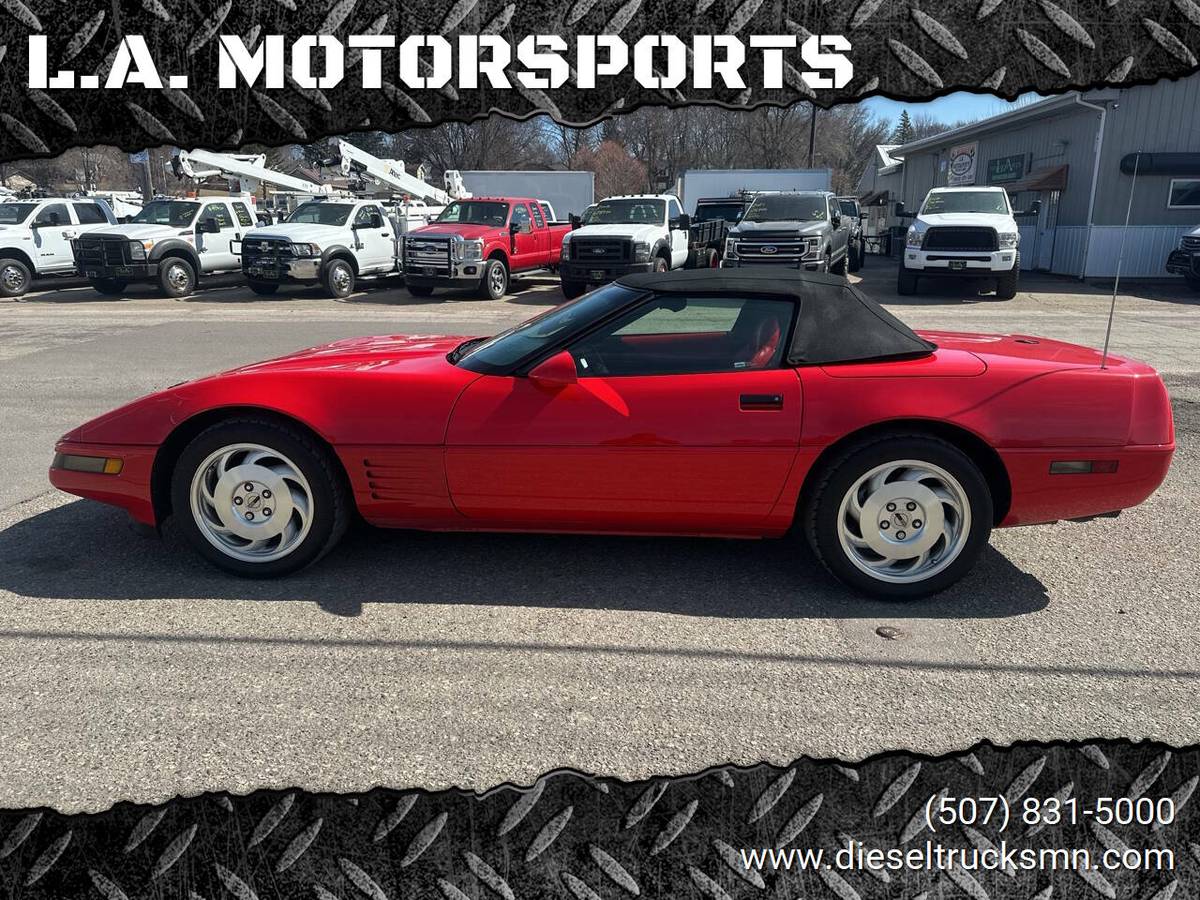 Chevrolet Corvette corvette & convertible  1994 red