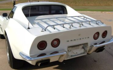 Chevrolet-Corvette-coupe-1972-red-3