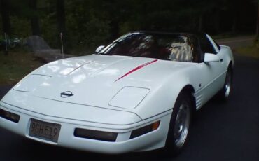 Chevrolet-Corvette-coupe-1992-white-9