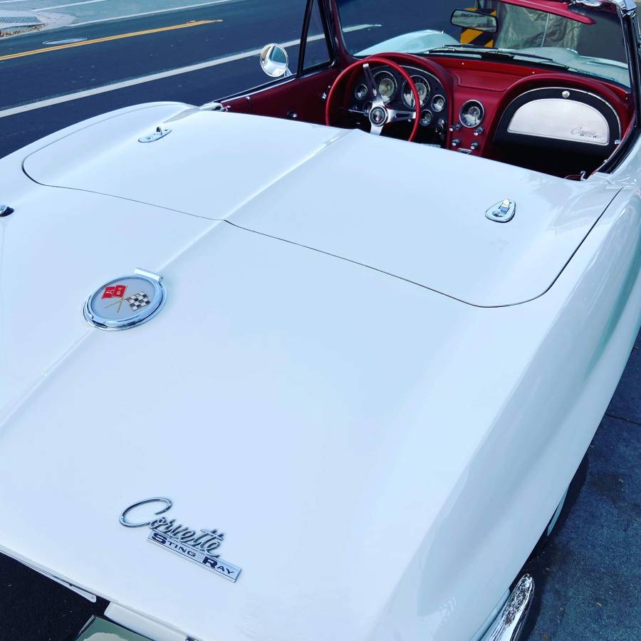 Chevrolet-Corvette-stingray-1963-white-18