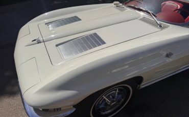 Chevrolet-Corvette-stingray-1963-white-4