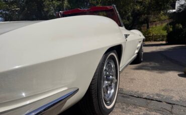 Chevrolet-Corvette-stingray-1963-white-6