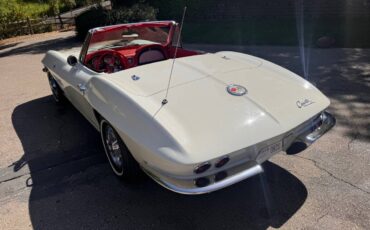 Chevrolet-Corvette-stingray-1963-white-8