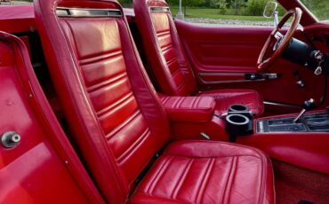 Chevrolet-Corvette-stingray-1972-15