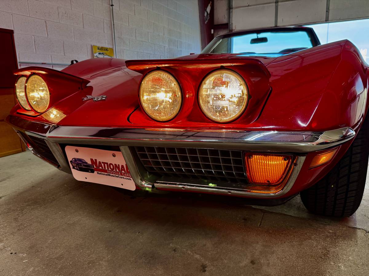 Chevrolet-Corvette-stingray-1972-16
