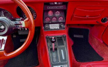 Chevrolet-Corvette-stingray-1972-6