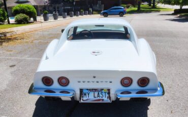 Chevrolet-Corvette-stingray-1973-white-13