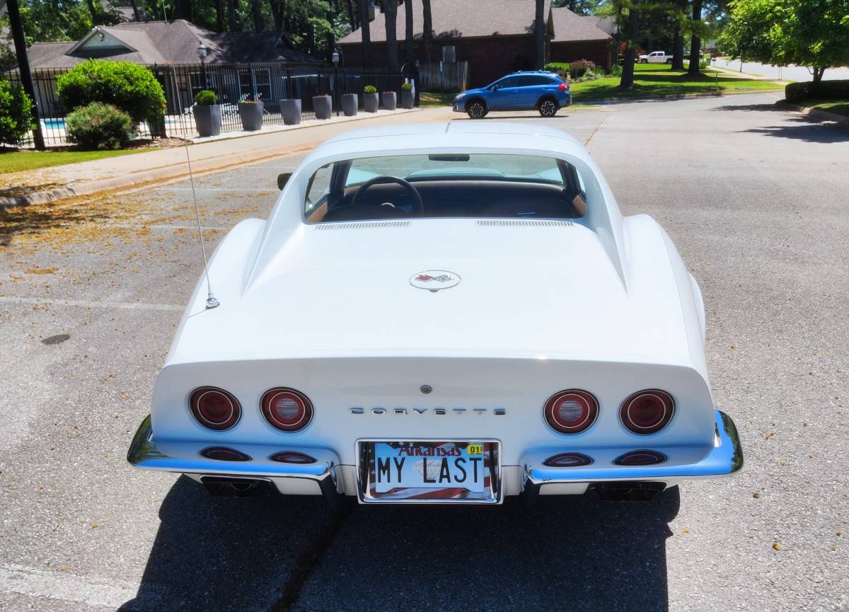 Chevrolet-Corvette-stingray-1973-white-13