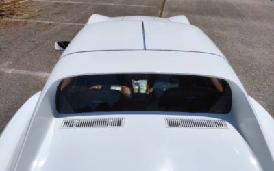 Chevrolet Corvette stingray  1973 white