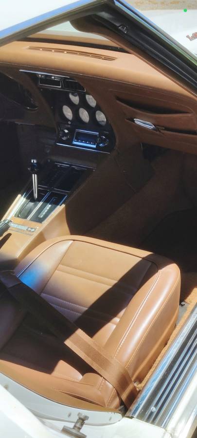 Chevrolet-Corvette-stingray-1973-white-7