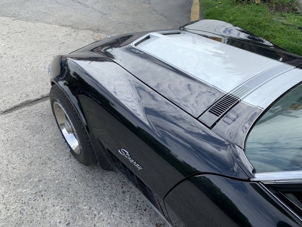 Chevrolet-Corvette-stingray-t-top-17629-1972-black-1
