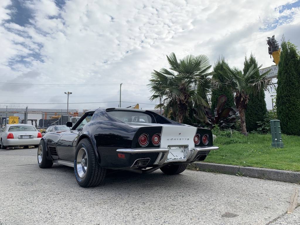 Chevrolet-Corvette-stingray-t-top-17629-1972-black-2