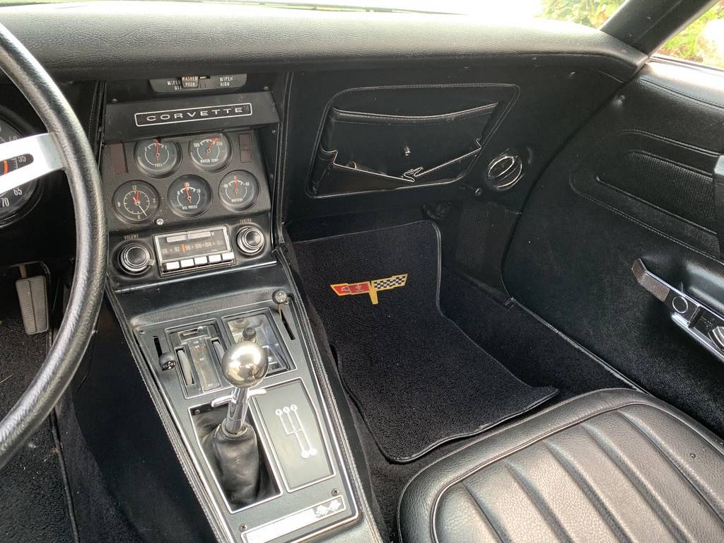 Chevrolet-Corvette-stingray-t-top-17629-1972-black-20