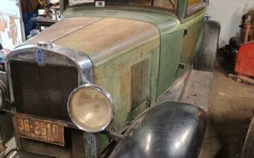 Chevrolet-Coupe-1930-green