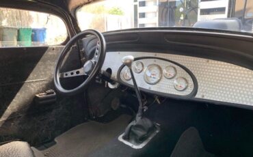 Chevrolet-Deluxe-1935-Coupe-11