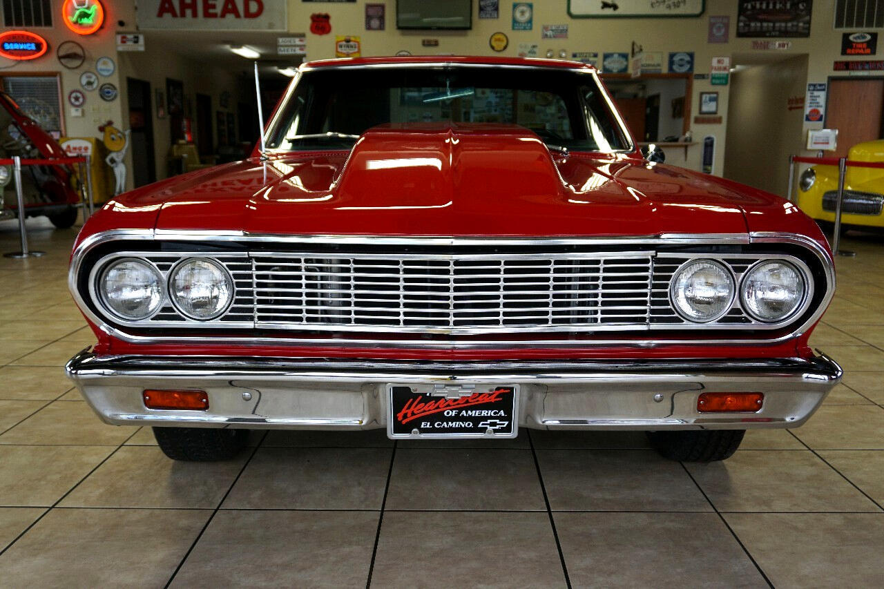 Chevrolet-El-Camino-1964-Classic-Car-12