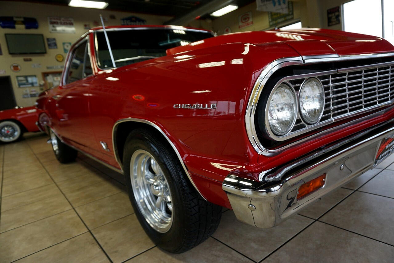 Chevrolet-El-Camino-1964-Classic-Car-14