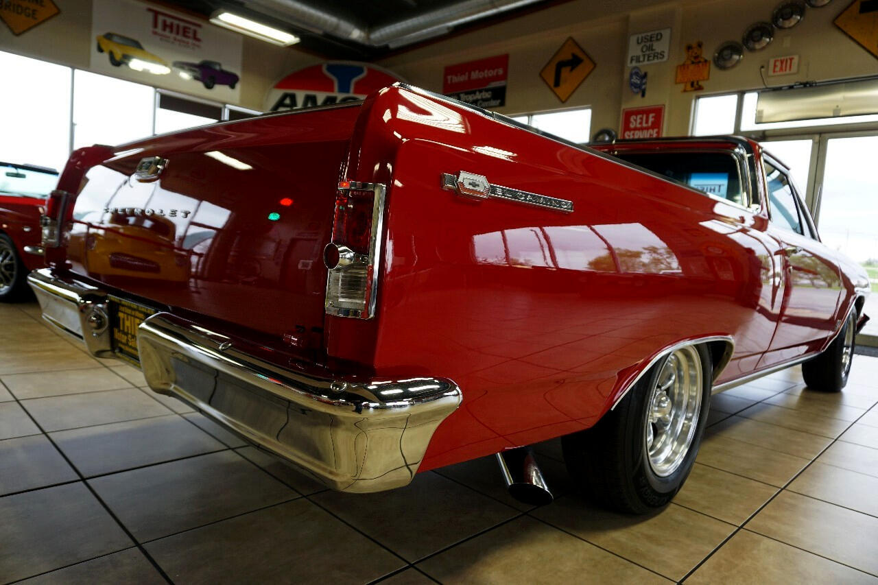 Chevrolet-El-Camino-1964-Classic-Car-17