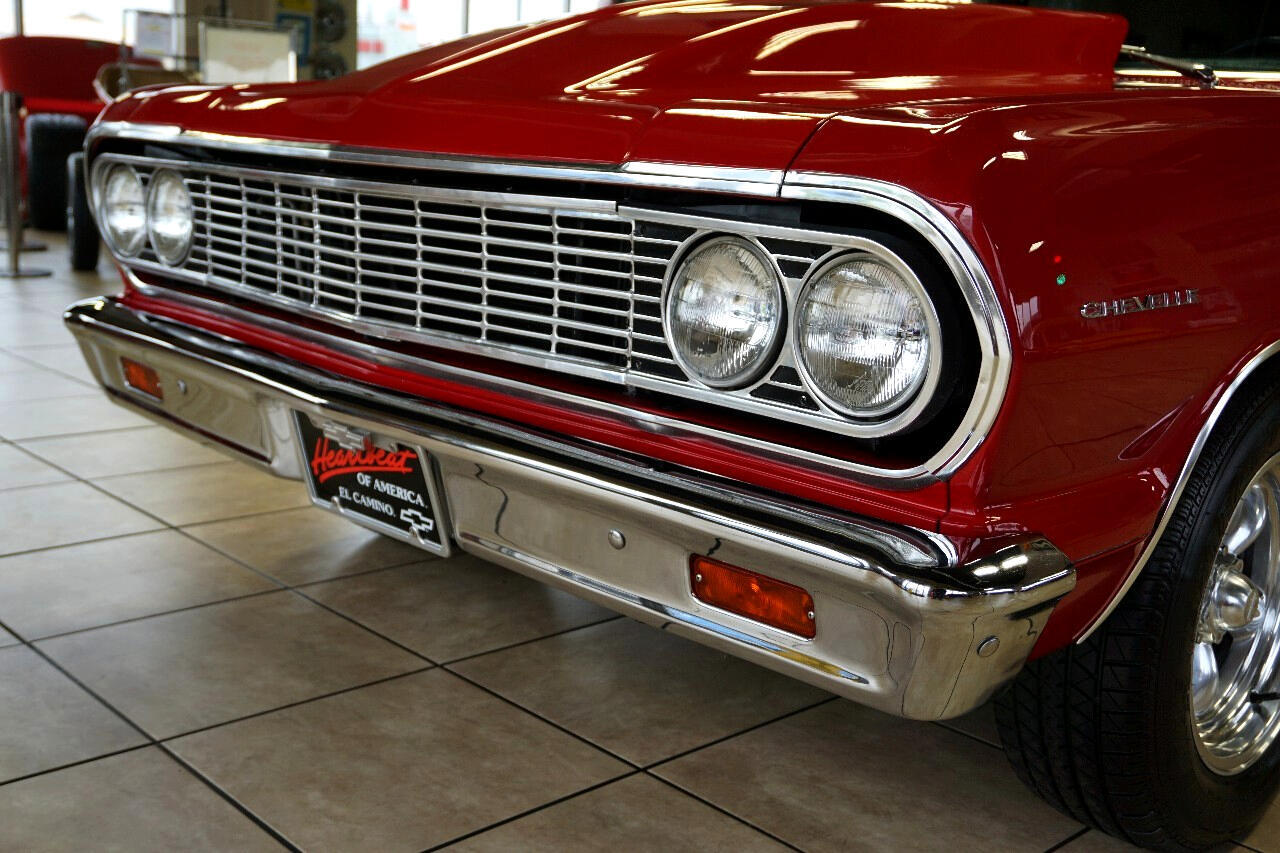 Chevrolet-El-Camino-1964-Classic-Car-18