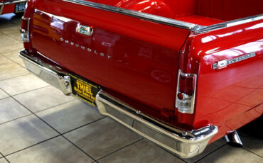 Chevrolet-El-Camino-1964-Classic-Car-19