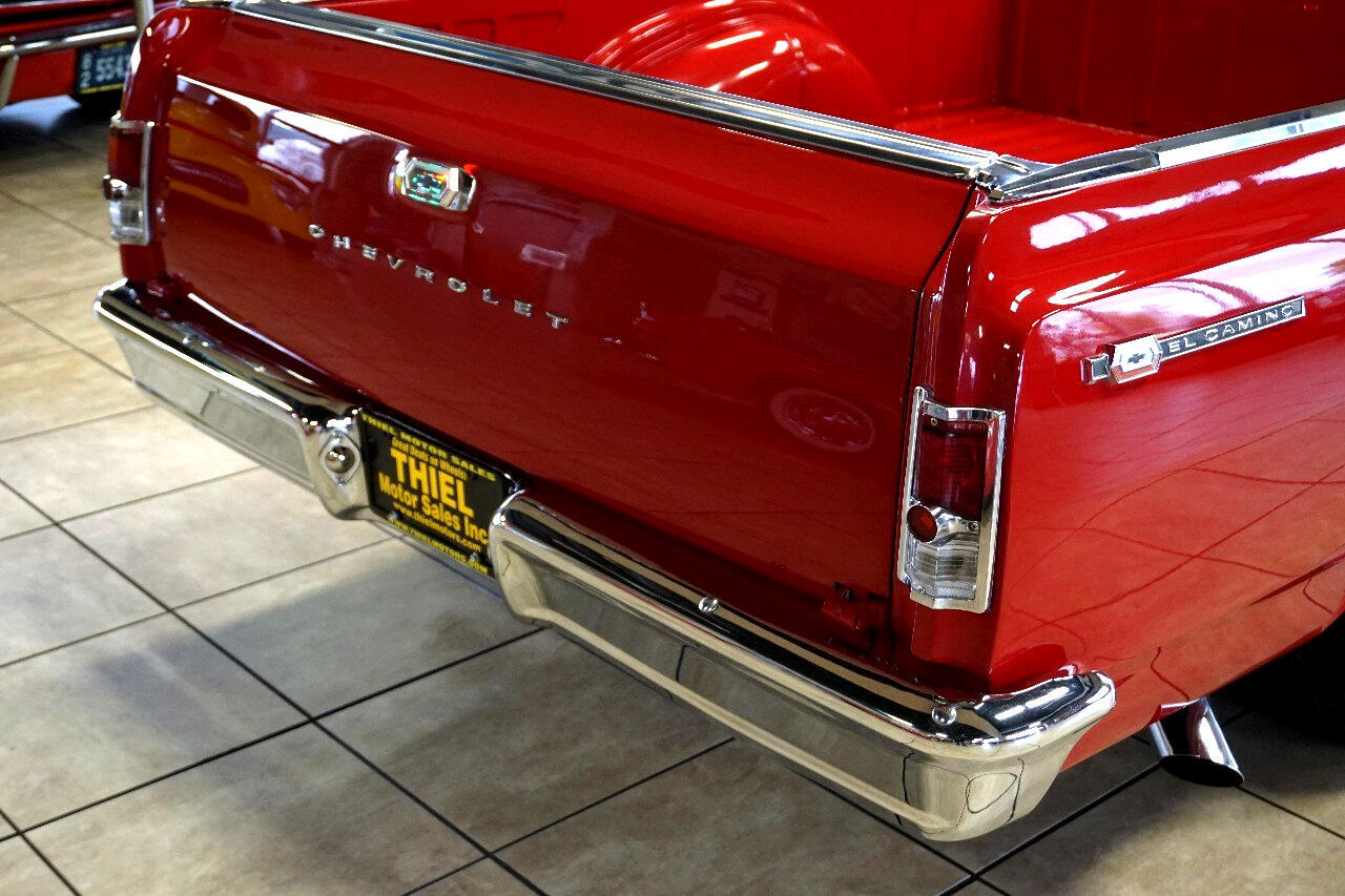 Chevrolet-El-Camino-1964-Classic-Car-19