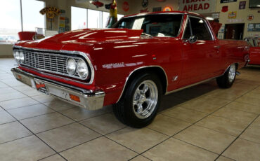 Chevrolet-El-Camino-1964-Classic-Car-2